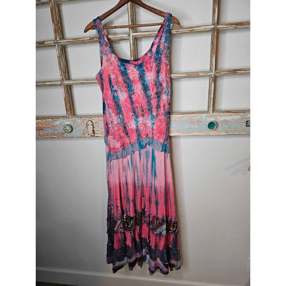 Boho Tie Dye Sleeveless Midi Dress With Layers of Detail Ladies size Medium - Picture 4 of 8